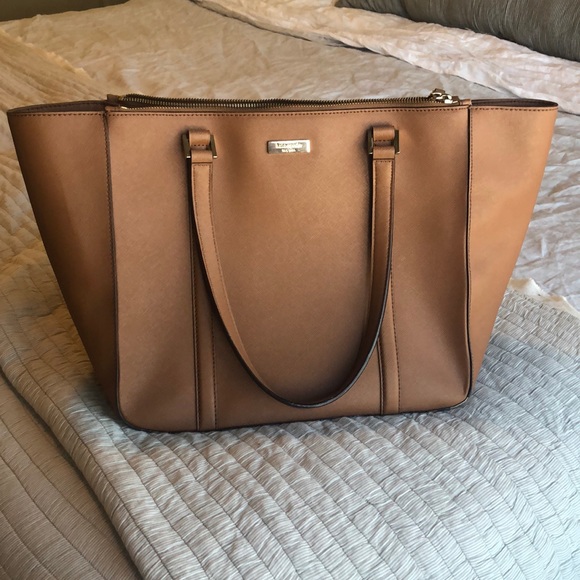 kate spade Handbags - Cognac Kate Spade XL Tote bag